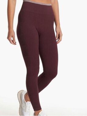 Vuori Helix Seamless Legging Womens Large Maroon Ribbed The Rise The Shine VW499